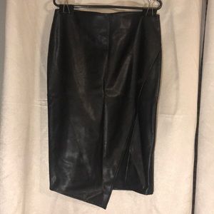 Romeo + Juliet Couture